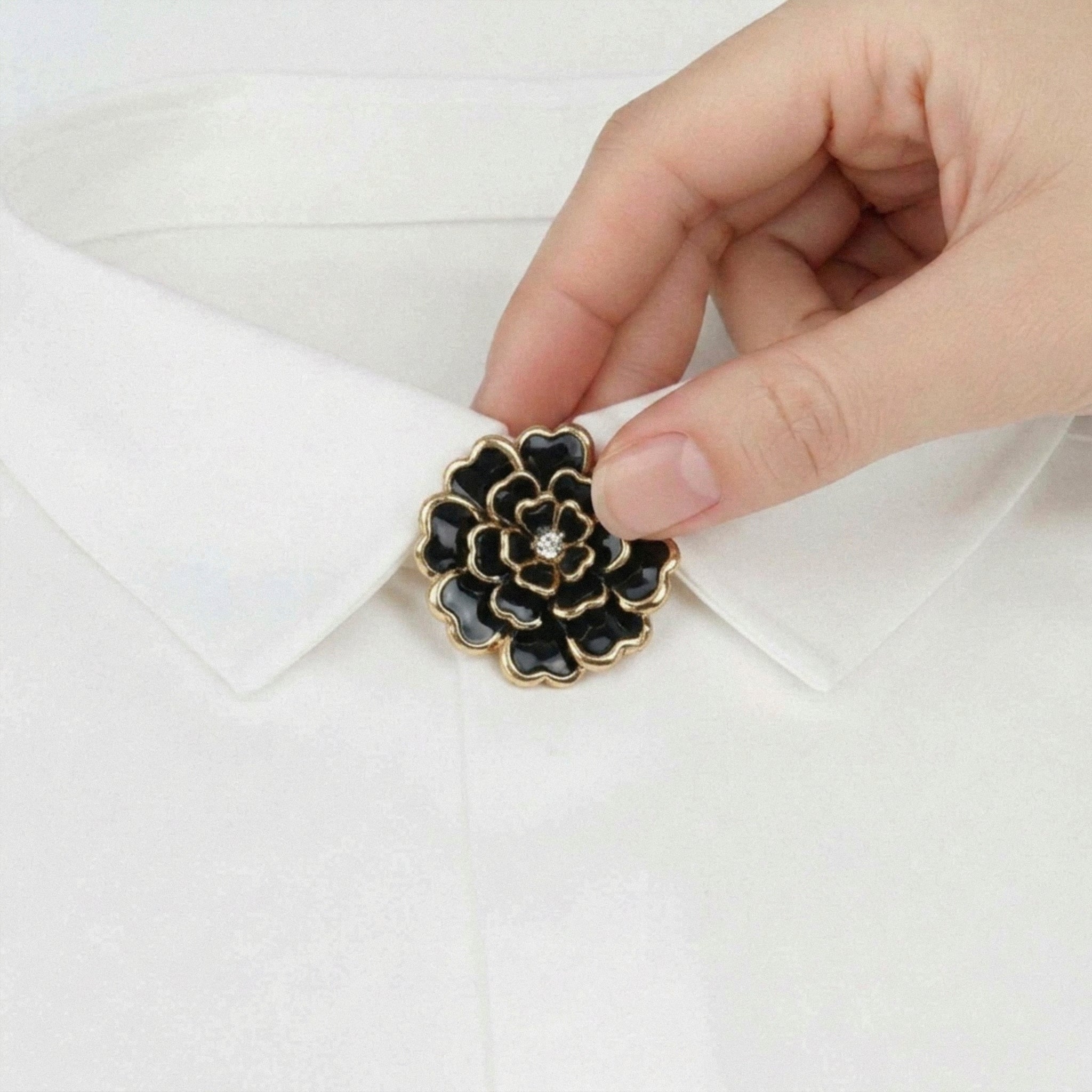 Camelia | Set Polsini | 2 Bottoni Gioiello