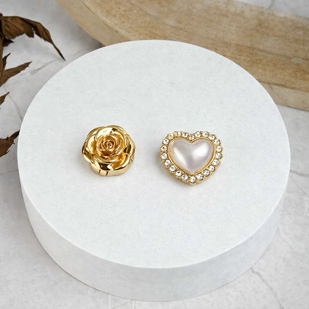 Dolcezza | Set Coppia Unica | 2 Bottoni Gioiello Diversi