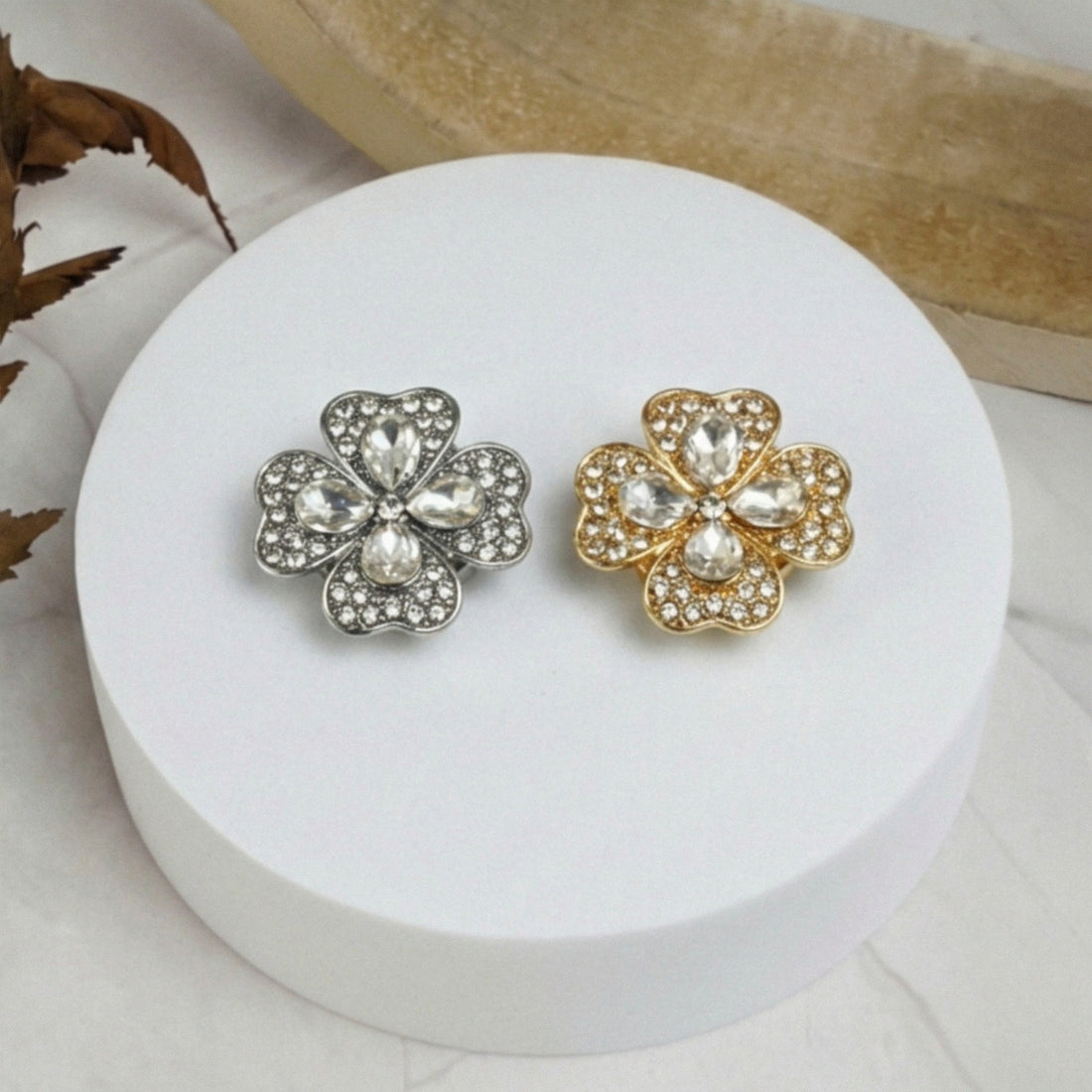 Felicia | Set Camicia | 5 Bottoni Gioiello